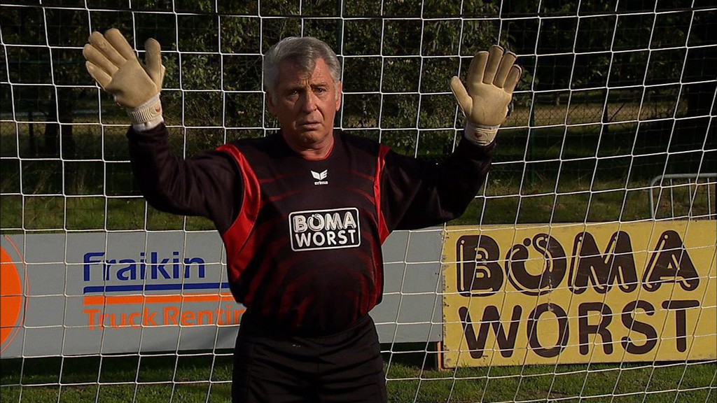 Johny Voners als doelman bij F.C. De Kampioenen