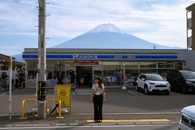 fuji LawsonS. 