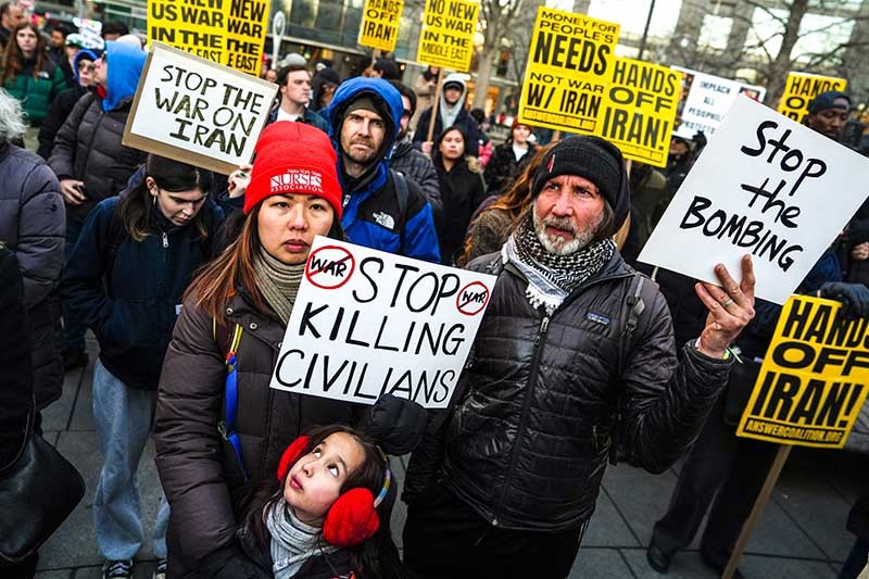 New York, protest tegen oorlog in Iran 