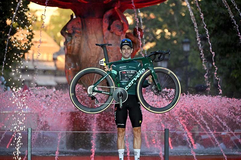 Van Aert groen in Vuelta