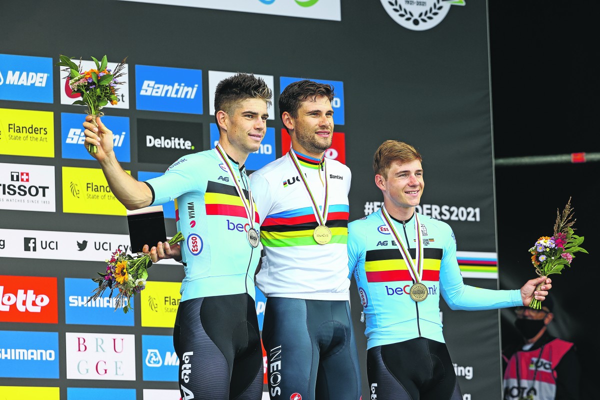 het podium na het WK tijdrijden