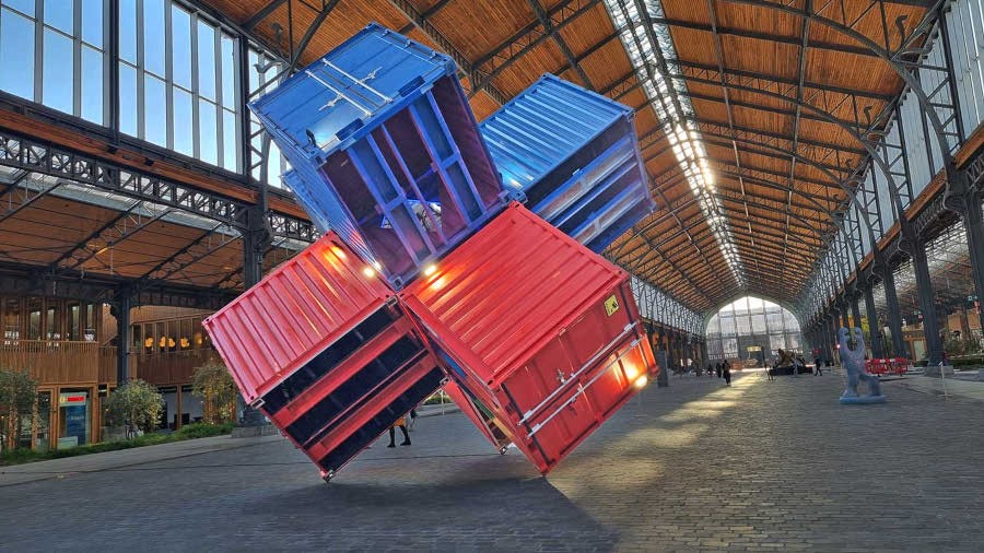 een beeld op het festival Sculptura